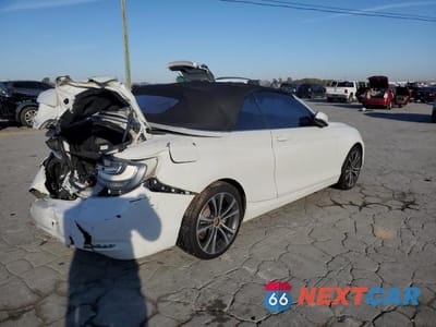 Trzecie zdjęcie samochodu z tyłu: 2016 BMW 228 I SULEV VIN:WBA1K9C59GV321619 - miniatura