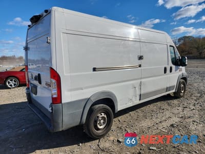 Trzecie zdjęcie samochodu z tyłu: 2017 RAM PROMASTER DELIVERY VAN VIN:3C6TRVDG3HE506455 - miniatura