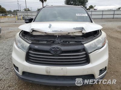 Piąte zdjęcie samochodu w środku: 2016 TOYOTA HIGHLANDER XLE VIN:5TDKKRFH1GS146967 - miniatura