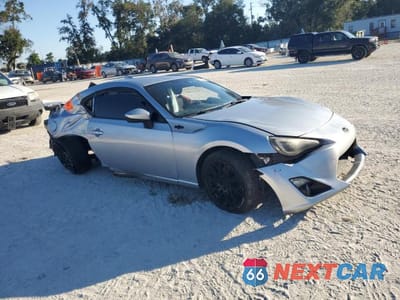 Czwarte zdjęcie samochodu z boku: 2015 SCION FR-S BASE VIN:JF1ZNAA19F9704987 - miniatura