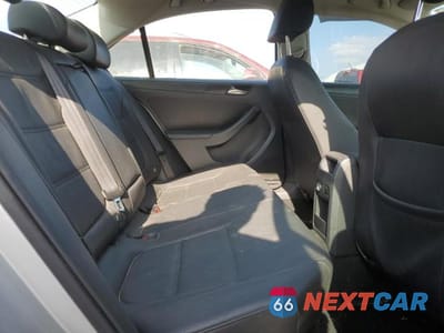 Zdjęcie 10 z 13 samochodu: 2011 VOLKSWAGEN JETTA SE VIN:3VWDX7AJ6BM029514 - miniatura