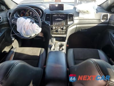 Zdjęcie 8 z 12 samochodu: 2020 JEEP GRAND CHEROKEE LAREDO VIN:1C4RJFAG4LC228105 - miniatura