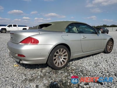 Trzecie zdjęcie samochodu z tyłu: 2004 BMW 645 CI AUTOMATIC VIN:WBAEK73464B320356 - miniatura