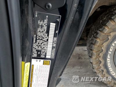 Zdjęcie 12 z 14 samochodu: 2013 TOYOTA FJ CRUISER VIN:JTEBU4BF9DK151916 - miniatura