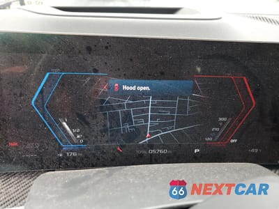 Zdjęcie 9 z 13 samochodu: 2025 BMW X5 M COMPETITION VIN:5YM13ET02S9Y75736 - miniatura