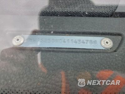 Zdjęcie 13 z 13 samochodu: 2004 VOLVO XC70 VIN:YV1SZ59H041143478 - miniatura