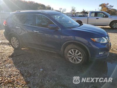 Czwarte zdjęcie samochodu z boku: 2018 NISSAN ROGUE S VIN:JN8AT2MV8JW307822 - miniatura