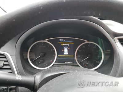 Zdjęcie 9 z 12 samochodu: 2019 NISSAN SENTRA S VIN:3N1AB7AP7KY274522 - miniatura