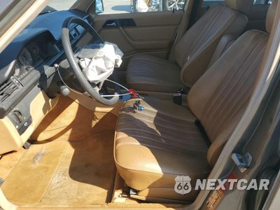 Zdjęcie 7 z 12 samochodu: 1987 MERCEDES-BENZ 300 TDT VIN:WDBEB93D5HF014177 - miniatura