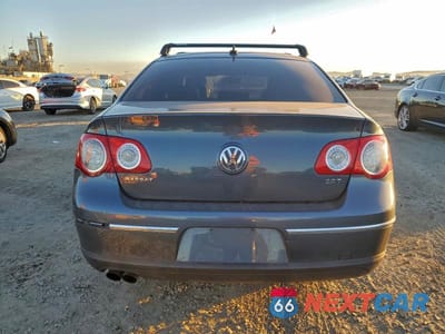 Zdjęcie 6 z 12 samochodu: 2010 VOLKSWAGEN PASSAT KOMFORT VIN:WVWJM7AN2AE102593 - miniatura