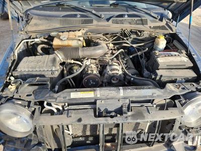 Zdjęcie 11 z 12 samochodu: 2004 JEEP LIBERTY SPORT VIN:1J4GK48KX4W118771 - miniatura