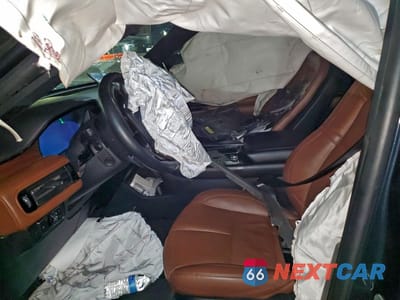 Zdjęcie 7 z 14 samochodu: 2023 LINCOLN AVIATOR RESERVE VIN:5LM5J7WCXPGL05075 - miniatura