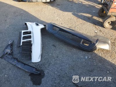 Zdjęcie 13 z 14 samochodu: 2015 JEEP GRAND CHEROKEE LAREDO VIN:1C4RJFAG3FC903009 - miniatura