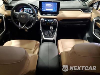 Zdjęcie 8 z 13 samochodu: 2025 TOYOTA RAV4 XLE PREMIUM VIN:JTMB6RFV9SJ080717 - miniatura