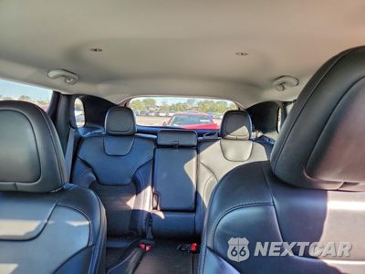 Zdjęcie 10 z 13 samochodu: 2022 JEEP CHEROKEE LATITUDE VIN:1C4PJMCX3ND553110 - miniatura