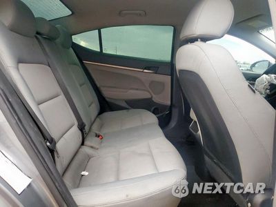 Zdjęcie 10 z 15 samochodu: 2017 HYUNDAI ELANTRA SE VIN:KMHD74LF8HU099302 - miniatura