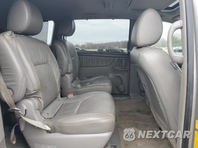 Zdjęcie 11 z 13 samochodu: 2010 TOYOTA SIENNA XLE VIN:5TDYK4CC3AS316002 - miniatura