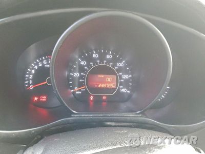 Zdjęcie 9 z 13 samochodu: 2016 KIA SOUL VIN:KNDJN2A24G7299107 - miniatura