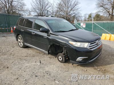 Czwarte zdjęcie samochodu z boku: 2013 TOYOTA HIGHLANDER LIMITED VIN:5TDDK3EH4DS180243 - miniatura