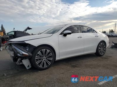 2023 MERCEDES-BENZ CLA 250 W1K5J4GB7PN393712 - główne zdjęcie licytacji z USA - miniatura