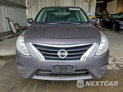 Piąte zdjęcie samochodu w środku: 2015 NISSAN VERSA S VIN:3N1CN7AP1FL893815 - miniatura