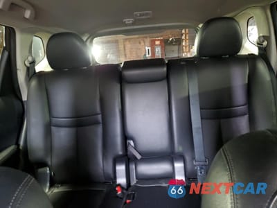 Zdjęcie 10 z 15 samochodu: 2019 NISSAN ROGUE S VIN:5N1AT2MV1KC802440 - miniatura