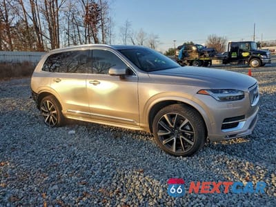 Czwarte zdjęcie samochodu z boku: 2025 VOLVO XC90 PLUS VIN:YV4062JE7S1333469 - miniatura