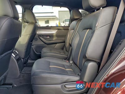 Zdjęcie 11 z 12 samochodu: 2025 MAZDA CX-90 PREMIUM PLUS VIN:JM3KKEHD4S1233178 - miniatura