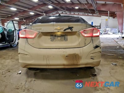 Zdjęcie 6 z 12 samochodu: 2016 CHEVROLET CRUZE LT VIN:1G1BE5SM4G7312551 - miniatura