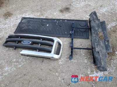 Zdjęcie 12 z 13 samochodu: 2002 FORD F250 SUPER DUTY VIN:1FTNX21F32EB73906 - miniatura