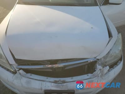 Zdjęcie 11 z 12 samochodu: 2007 HONDA ACCORD EX VIN:1HGCM66527A079782 - miniatura