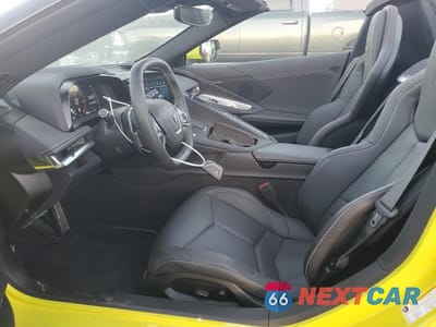 Zdjęcie 7 z 13 samochodu: 2024 CHEVROLET CORVETTE STINGRAY 1LT VIN:1G1YA3D44R5102702 - miniatura