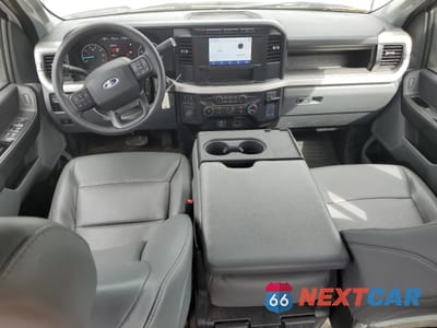 Zdjęcie 8 z 13 samochodu: 2023 FORD F250 SUPER DUTY VIN:1FT7W2AA5PEC93343 - miniatura