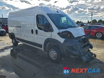 Czwarte zdjęcie samochodu z boku: 2023 RAM PROMASTER VAN VIN:3C6LRVDG7PE604144 - miniatura