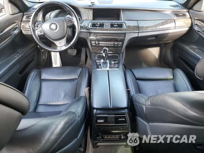 Zdjęcie 8 z 13 samochodu: 2014 BMW 750 I VIN:WBAYA8C55ED825308 - miniatura