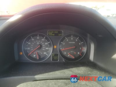 Zdjęcie 9 z 12 samochodu: 2010 VOLVO C30 T5 VIN:YV1672MK0A2173630 - miniatura