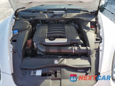 Zdjęcie 11 z 12 samochodu: 2014 PORSCHE CAYENNE VIN:WP1AA2A24ELA96605 - miniatura