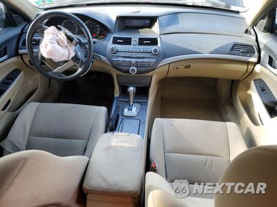 Zdjęcie 8 z 14 samochodu: 2011 HONDA ACCORD LXP VIN:1HGCP2F41BA145853 - miniatura