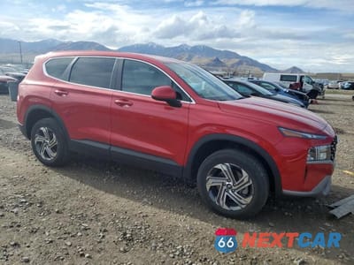 Czwarte zdjęcie samochodu z boku: 2023 HYUNDAI SANTA FE SE VIN:5NMS1DAJ8PH583108 - miniatura