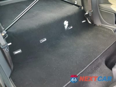 Zdjęcie 11 z 15 samochodu: 2015 VOLKSWAGEN GTI VIN:3VWTT7AU2FM050271 - miniatura