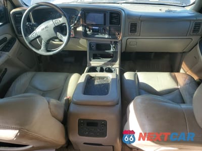 Zdjęcie 8 z 13 samochodu: 2003 GMC YUKON VIN:1GKEC13Z53R184983 - miniatura