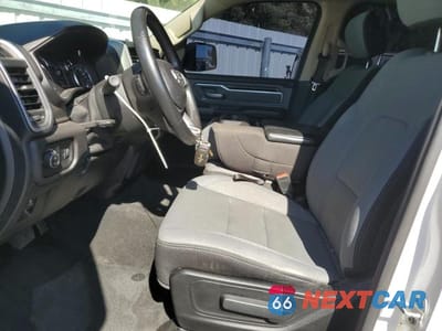 Zdjęcie 7 z 12 samochodu: 2020 RAM 1500 BIG HORN/LONE STAR VIN:1C6RREFT1LN210357 - miniatura