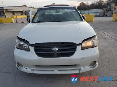 Piąte zdjęcie samochodu w środku: 2001 NISSAN MAXIMA GXE VIN:JN1CA31D71T611868 - miniatura