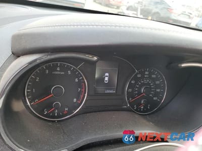 Zdjęcie 9 z 11 samochodu: 2017 KIA FORTE LX VIN:3KPFL4A75HE029226 - miniatura