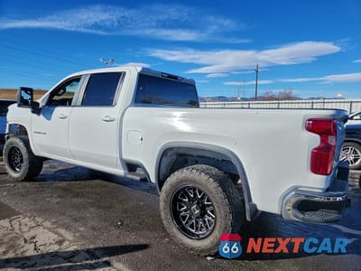 Drugie zdjęcie samochodu z przodu: 2021 CHEVROLET SILVERADO K2500 HEAVY DUTY LT VIN:1GC1YNEY3MF181543 - miniatura