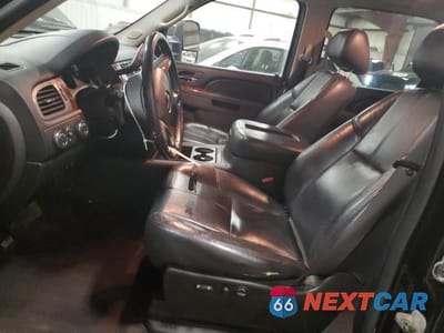 Zdjęcie 7 z 12 samochodu: 2011 GMC SIERRA K2500 SLT VIN:1GT121C82BF113664 - miniatura