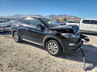 Czwarte zdjęcie samochodu z boku: 2017 HYUNDAI TUCSON LIMITED VIN:KM8J3CA27HU383447 - miniatura