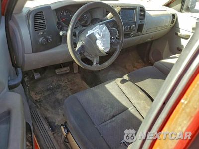 Zdjęcie 8 z 11 samochodu: 2011 CHEVROLET SILVERADO C1500 VIN:1GCNCPEX6BZ350789 - miniatura