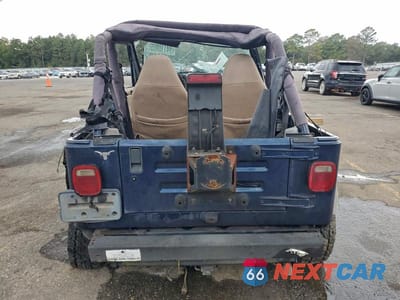 Zdjęcie 6 z 11 samochodu: 2002 JEEP WRANGLER / TJ SPORT VIN:1J4FA49S72P713727 - miniatura
