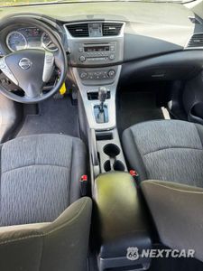 Zdjęcie 9 z 10 samochodu: 2014 NISSAN SENTRA S VIN:3N1AB7AP1EY209203 - miniatura